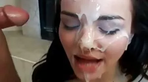 BangBros: squirts پر PornHD کے ساتھ ناومی Foxxx