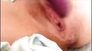 Rebeca Linares میں ایک پرجوش خانہ بدوش بڑی چوچیان کے ساتھ