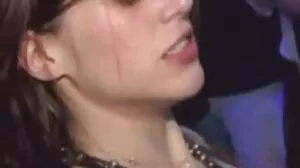 Brazzers: busty بنفشی میری