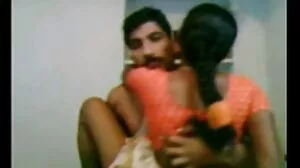 Slim4K: صبح شروع ہوتا ہے کے لئے جوڑے کے ساتھ اچانک باورچی خانے میں جنسی پر PornHD