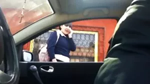 بلیئر بھر دیتا ہے اس کے بھائی کے ساتھ اس شاندار بلی